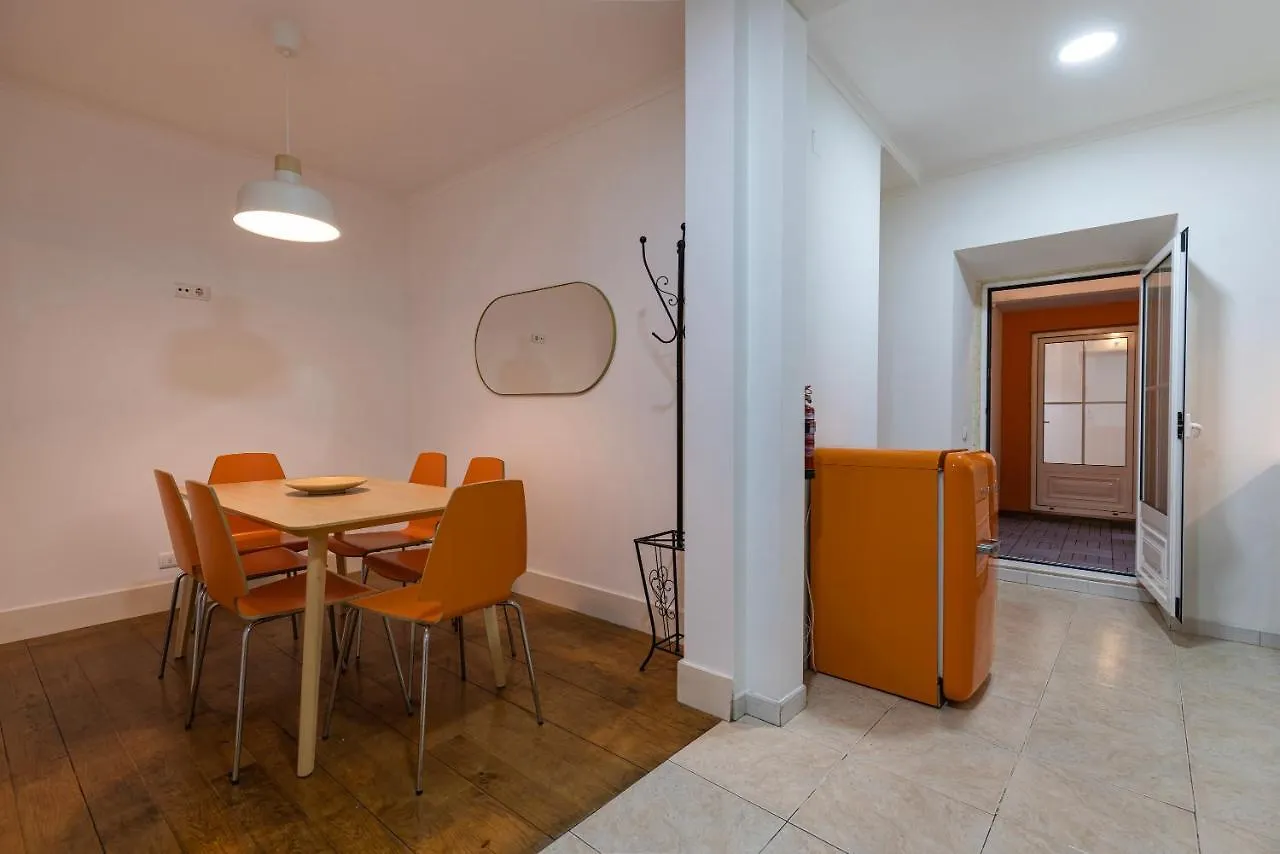 Lovely Patio Getaway In Lisbon 아파트